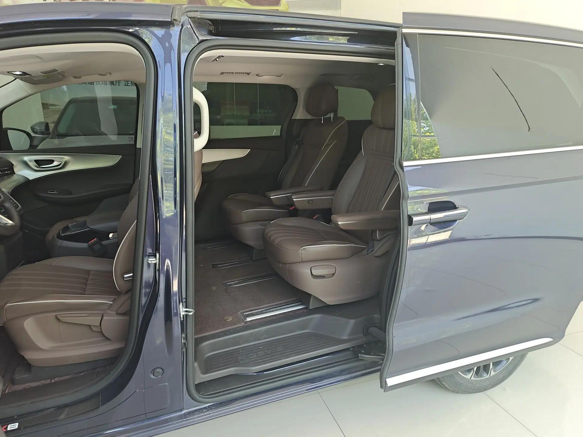 Roewe iMAX8 2023 400TGI Comfort Edition — миниатюра 8