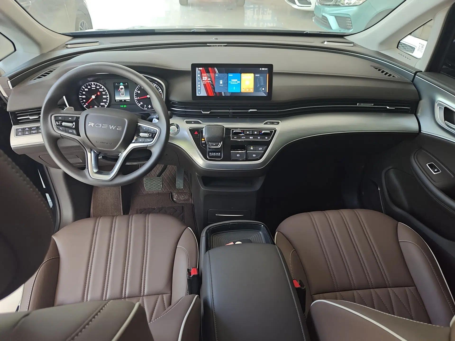 Roewe iMAX8 2023 400TGI Comfort Edition — миниатюра 9