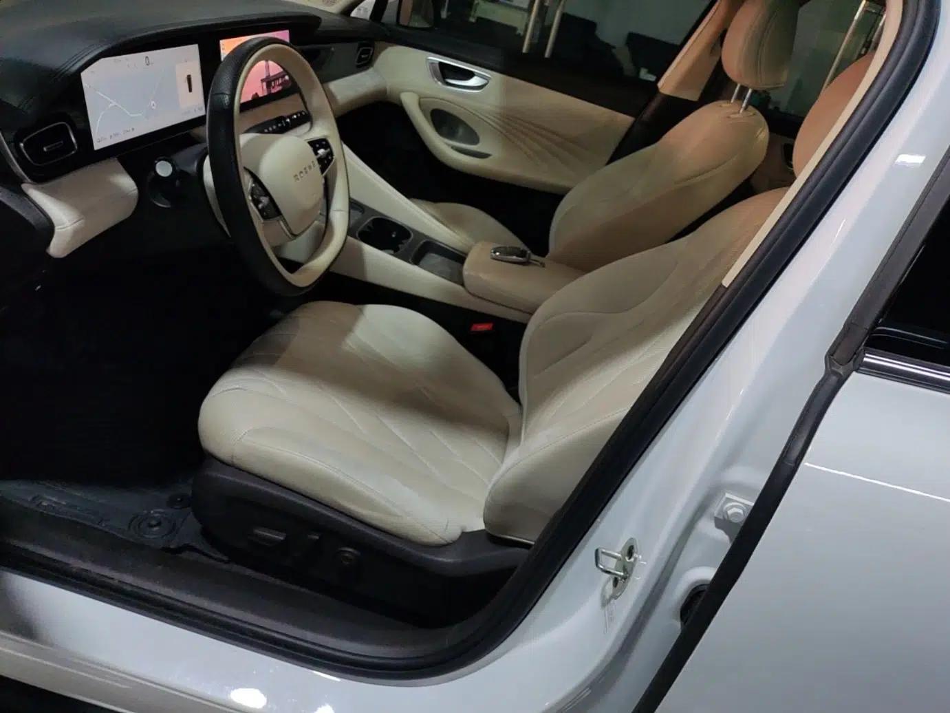 Roewe D7 2023 DMH 125km Excellence Edition — миниатюра 18