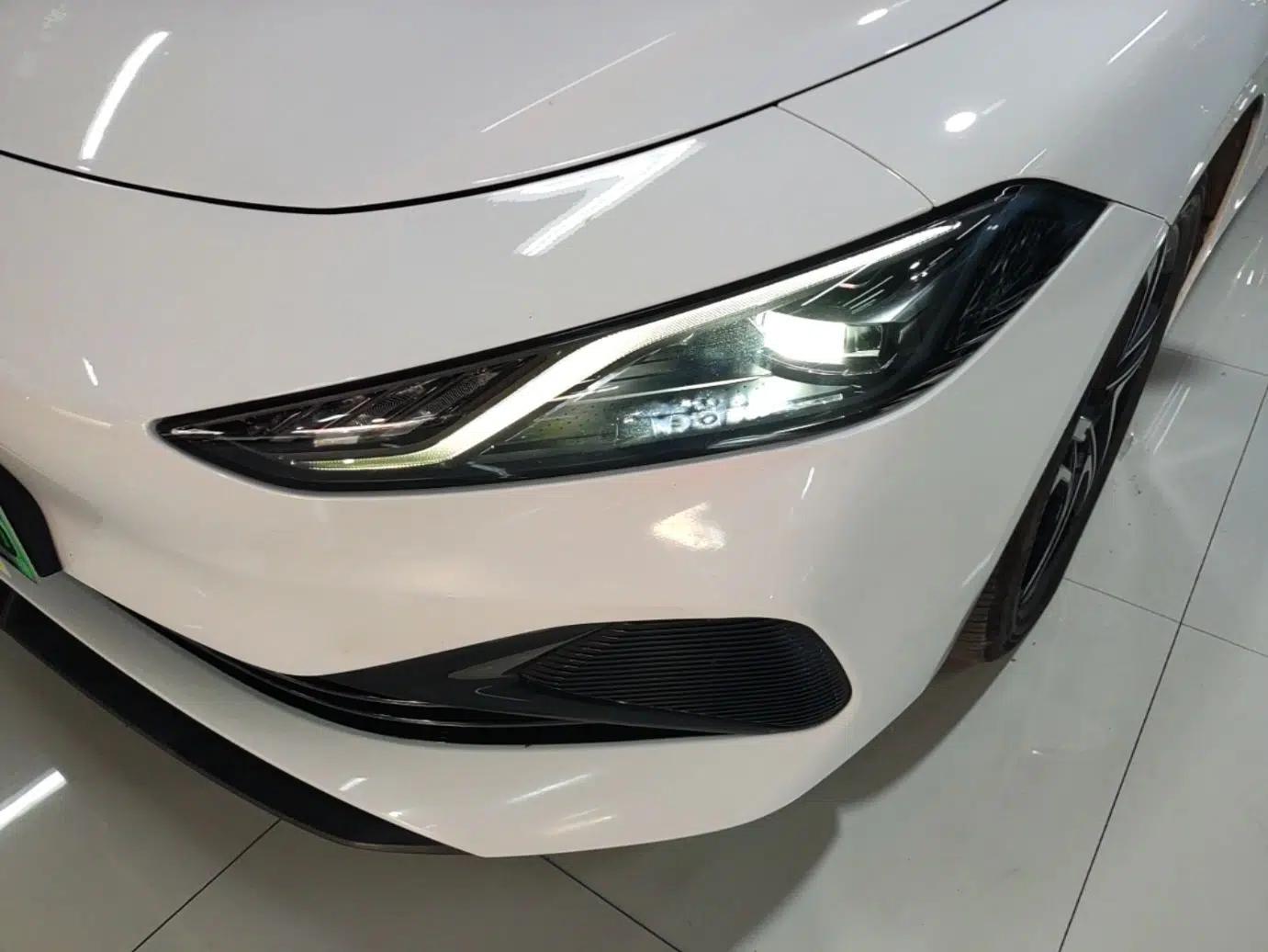 Roewe D7 2023 DMH 125km Excellence Edition — миниатюра 9