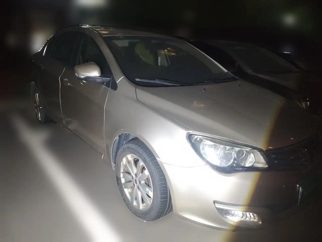 Roewe 350 2014 1.5L Automatic Xunyue Version — миниатюра 3