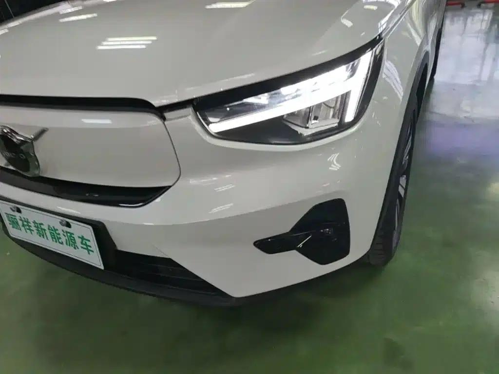 Volvo XC40 PHEV 2023 Long Range Edition — миниатюра 24