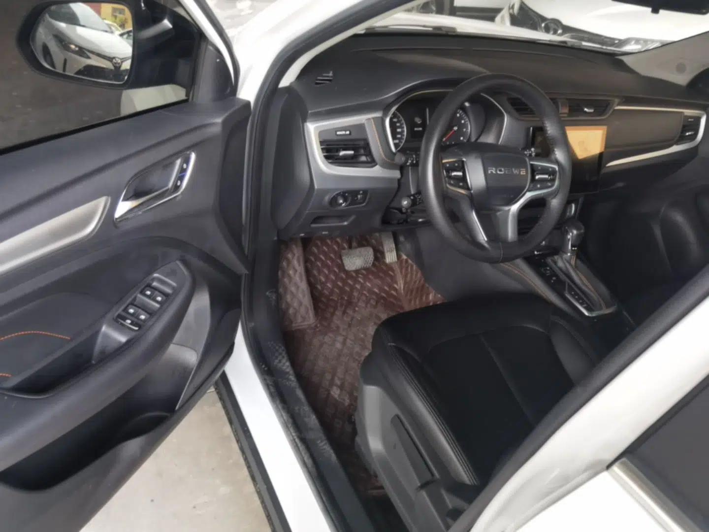 Roewe RX3 2021 PRO 1.6L CVT Elite Model — миниатюра 19
