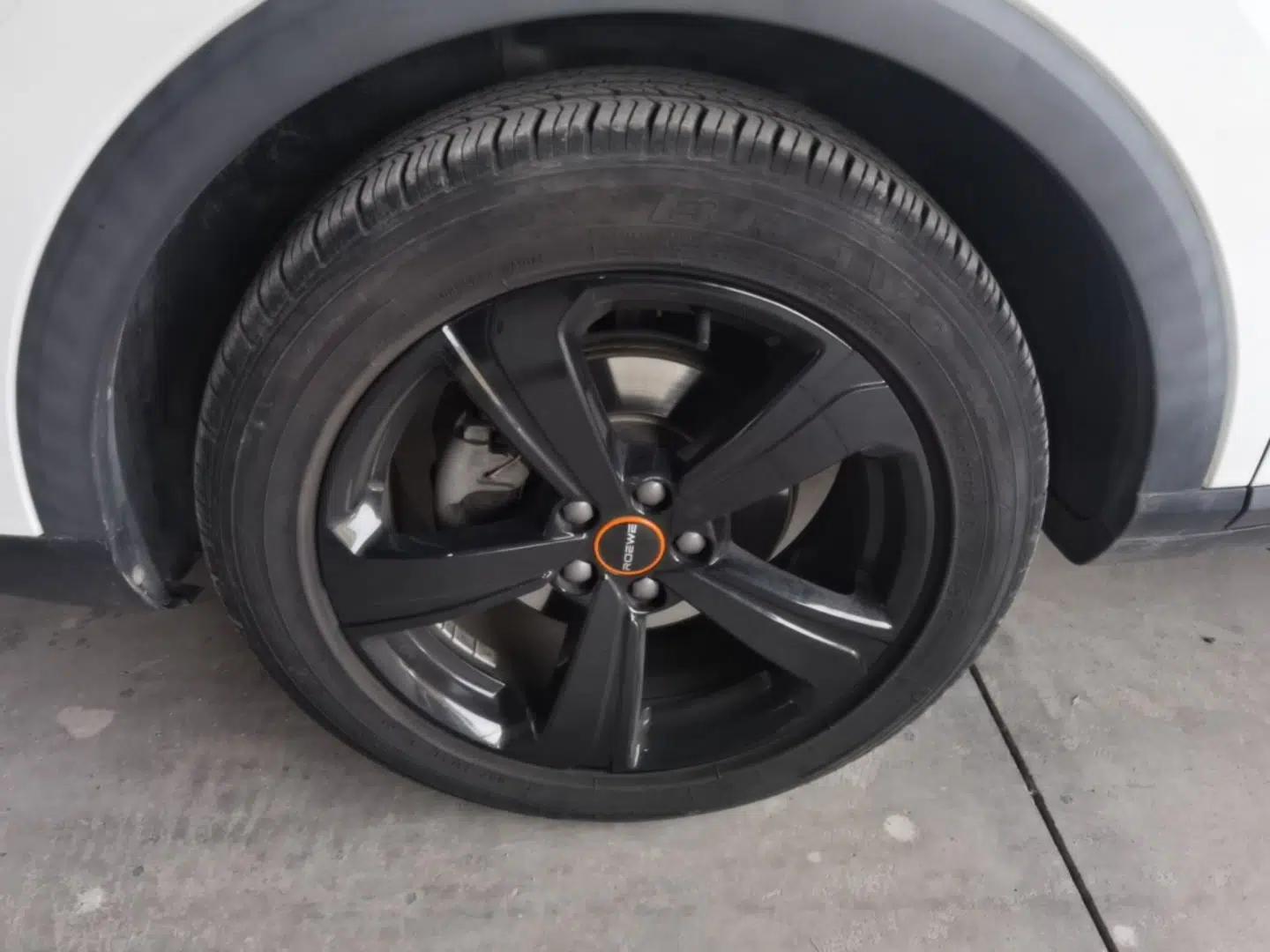 Roewe RX3 2021 PRO 1.6L CVT Elite Model — миниатюра 8