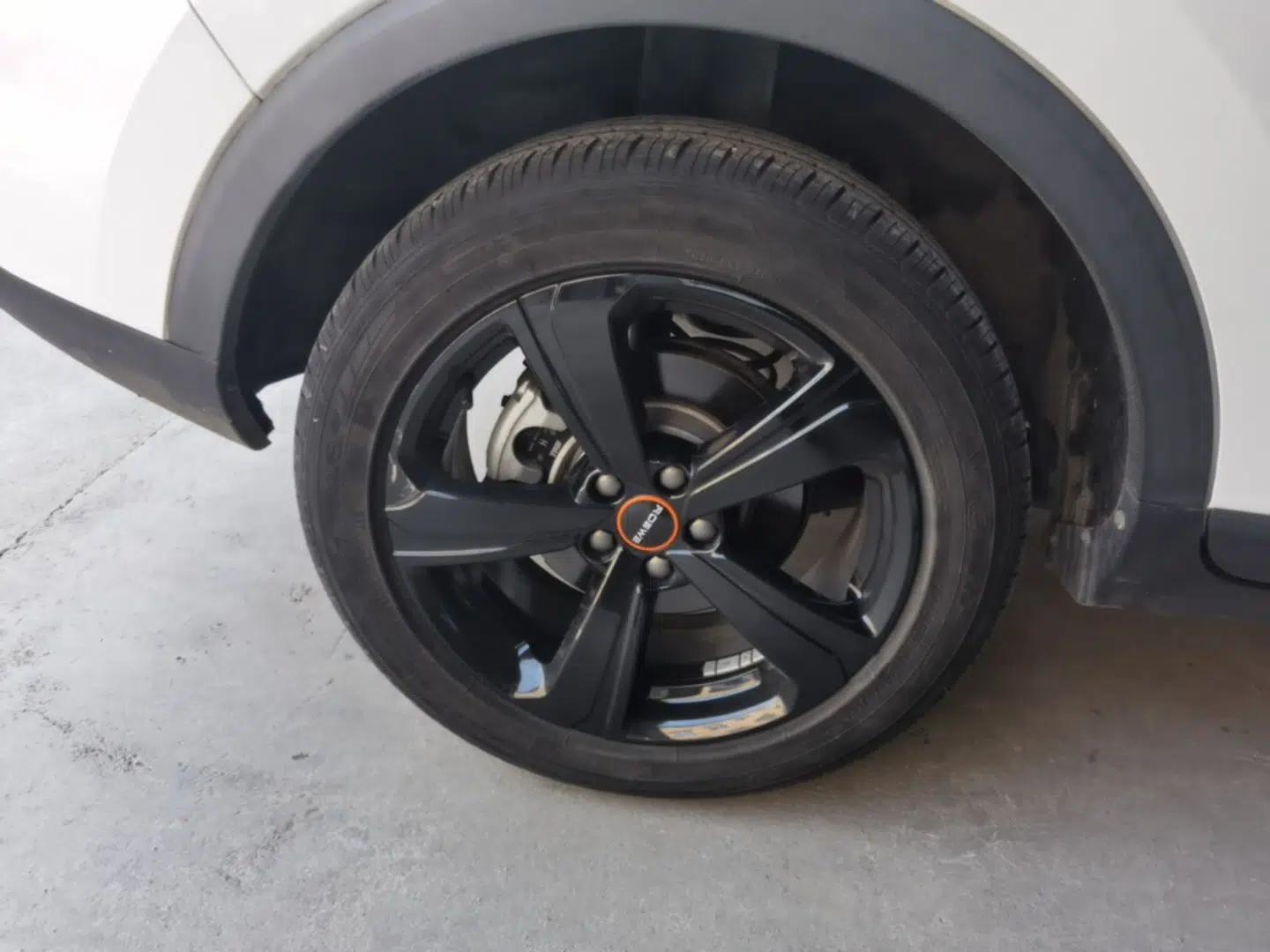 Roewe RX3 2021 PRO 1.6L CVT Elite Model — миниатюра 10