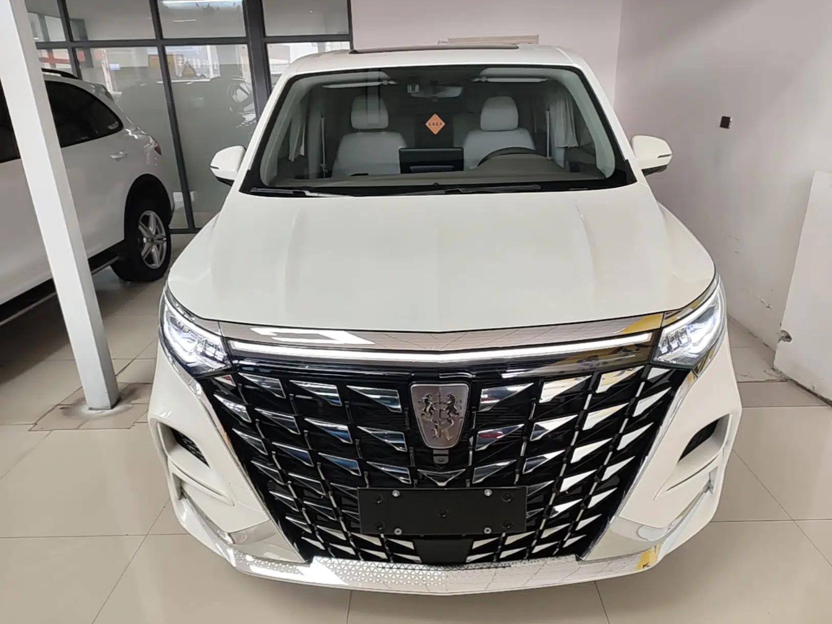 Roewe iMAX8 New Energy 2025 1.5T DMH Lu Zun Deluxe Edition — миниатюра 2