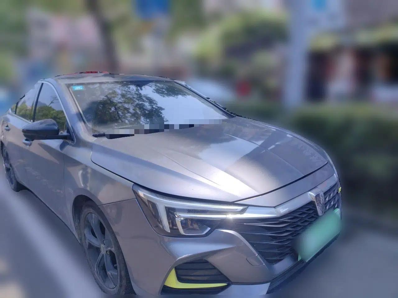 Roewe i6 MAX New Energy 2020 1.5T PHEV Sporty Cool Edition — миниатюра 3