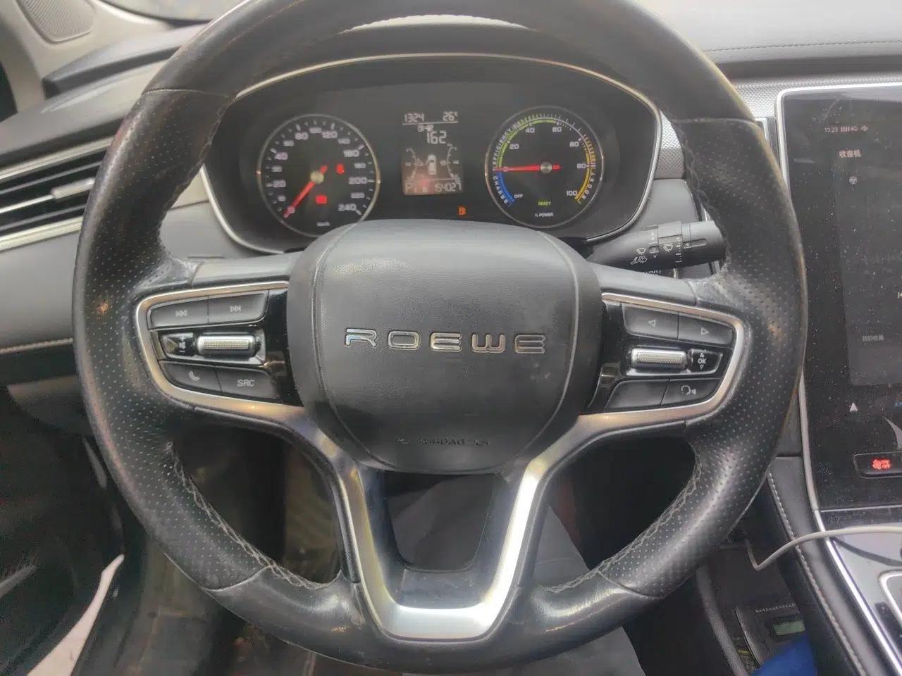 Roewe i6 MAX New Energy 2020 1.5T PHEV Sporty Cool Edition — миниатюра 9