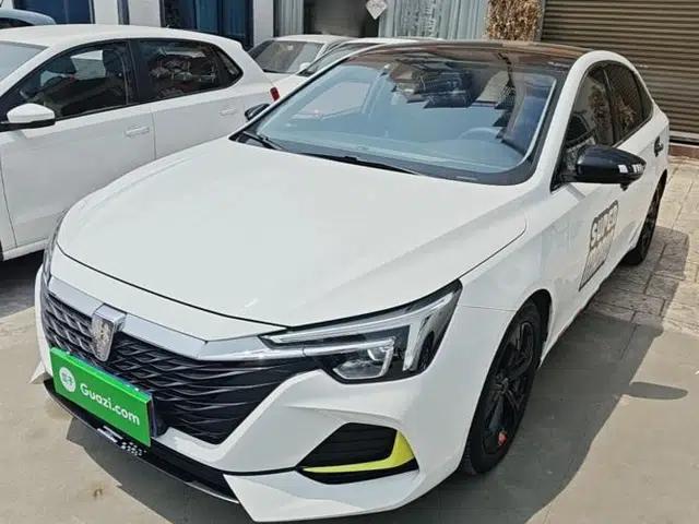 Roewe i6 MAX 2020 300TGI Automatic Supreme Edition with Cool Sunroof and Advanced Driving Features