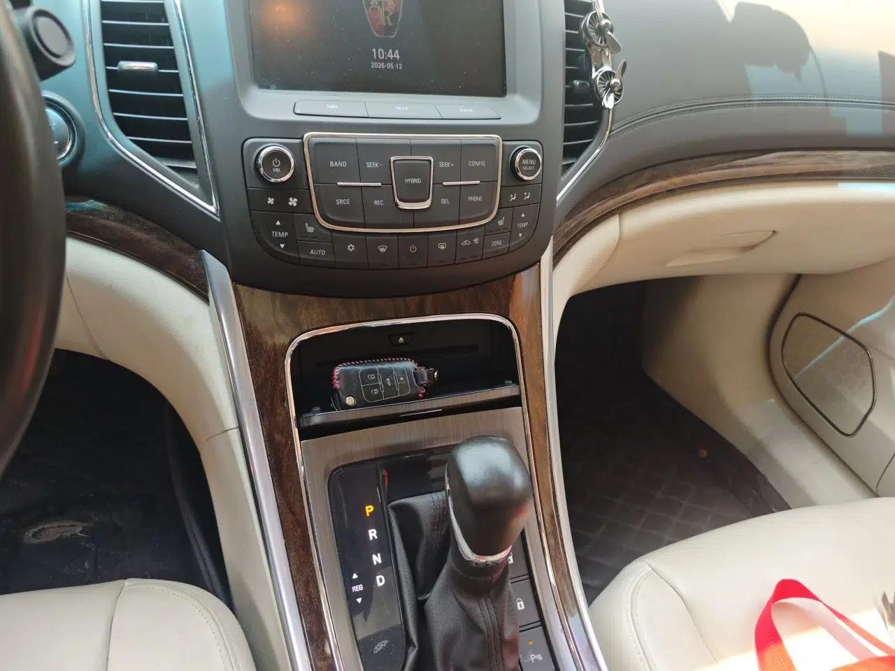 Roewe e950 2016 1.4T Luxury Edition — миниатюра 15
