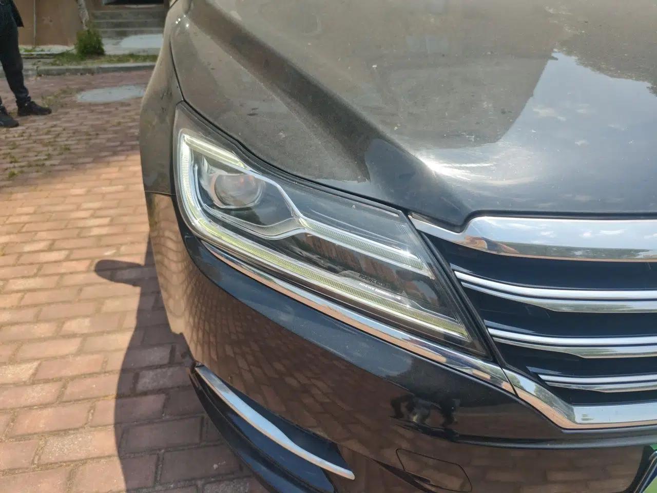 Roewe e950 2016 1.4T Luxury Edition — миниатюра 7