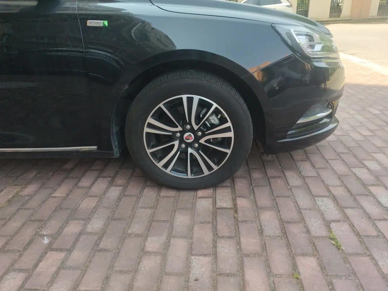 Roewe e950 2016 1.4T Luxury Edition — миниатюра 8