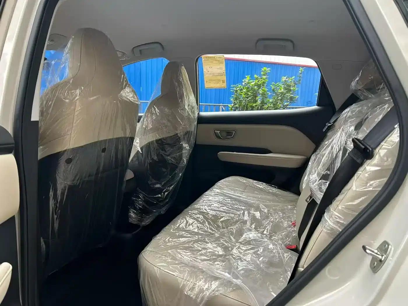 Wuling Bingo PLUS 2024 Model 401km Flagship Edition Four-Seater — миниатюра 5