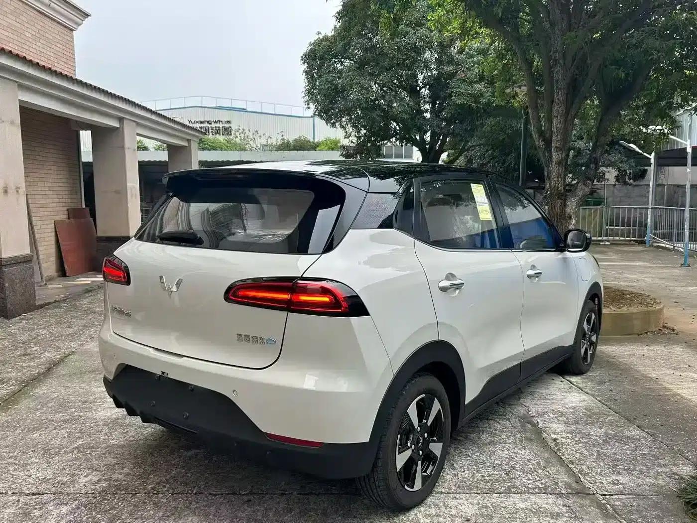 Wuling Bingo PLUS 2024 Model 401km Flagship Edition Four-Seater — миниатюра 8