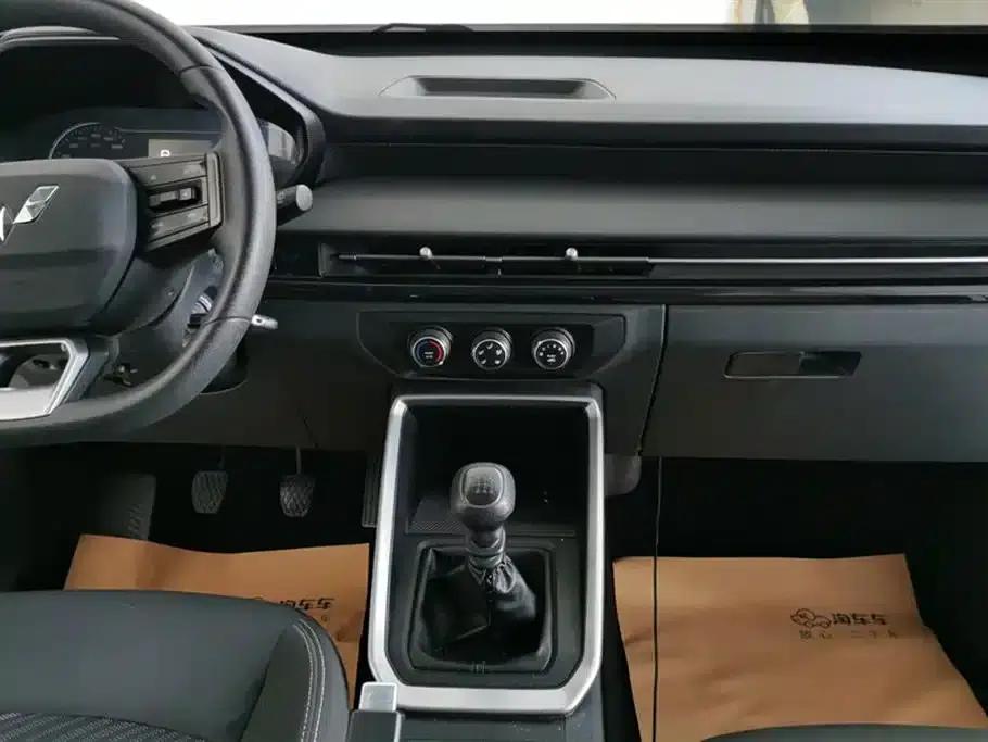 Wuling Xingchi 2022 1.5L Manual Freestyle — миниатюра 13
