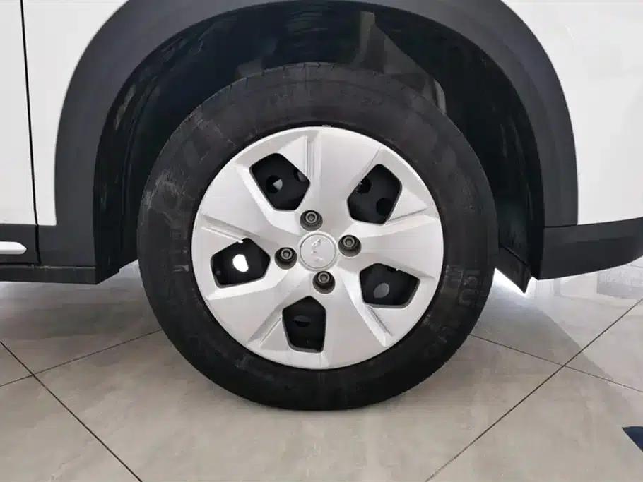 Wuling Xingchi 2022 1.5L Manual Freestyle — миниатюра 6