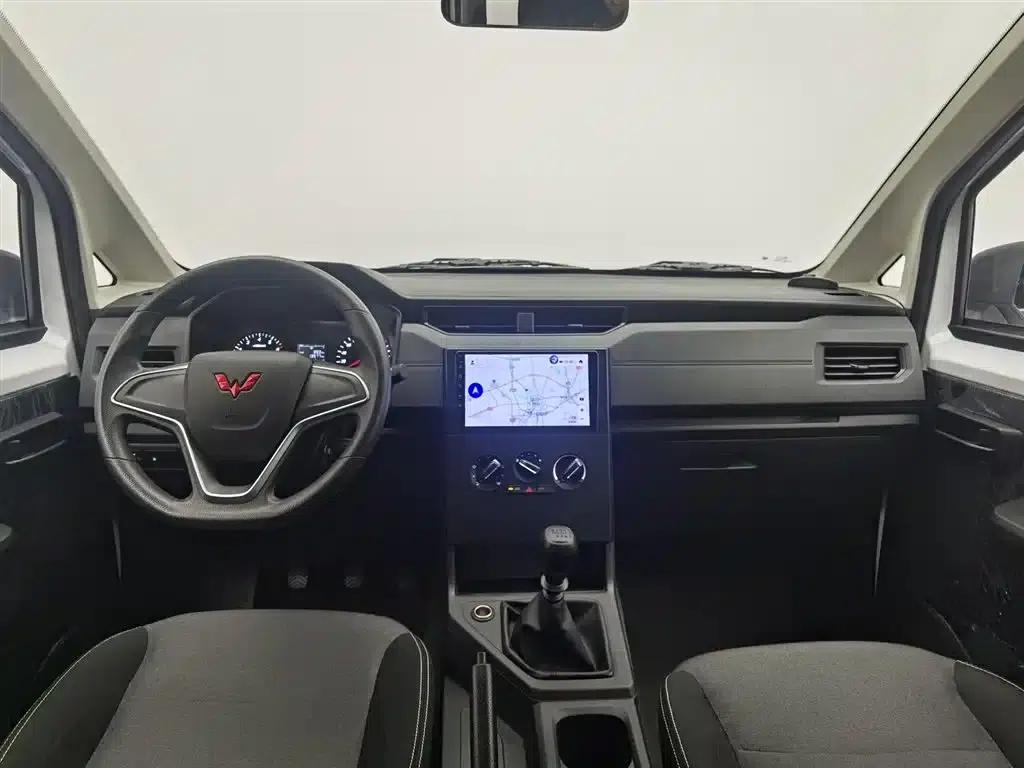 Wuling Journey 2022 2.0L Manual Entrepreneurial Model — миниатюра 5