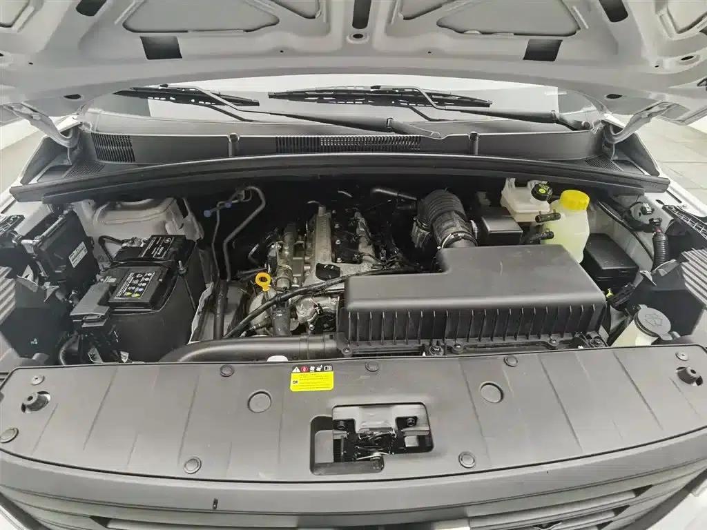 Wuling Journey 2022 2.0L Manual Entrepreneurial Model — миниатюра 6