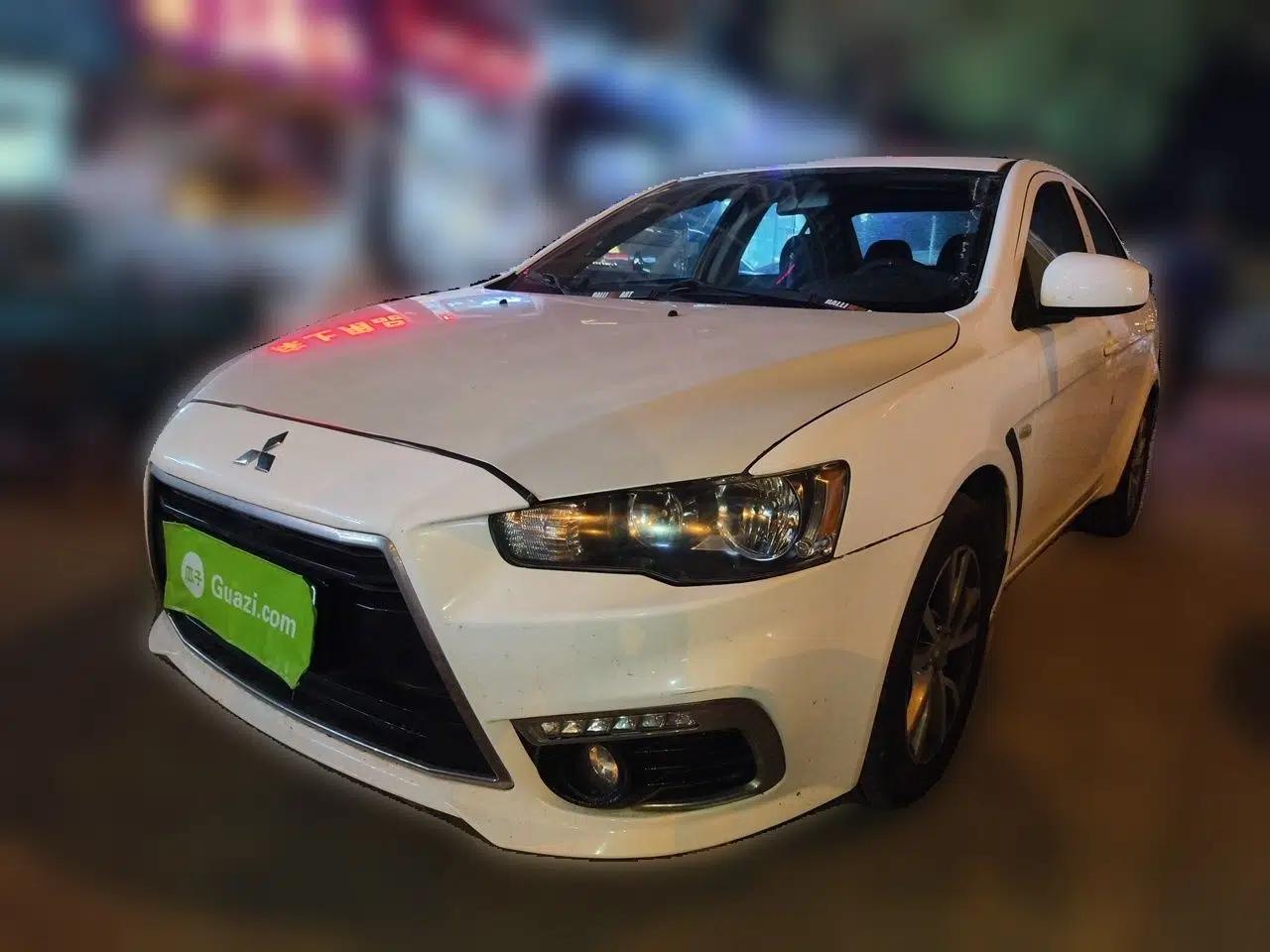 Mitsubishi Lancer EX 2013 Fashion Edition 1.8L Manual Comfort Version — миниатюра 1