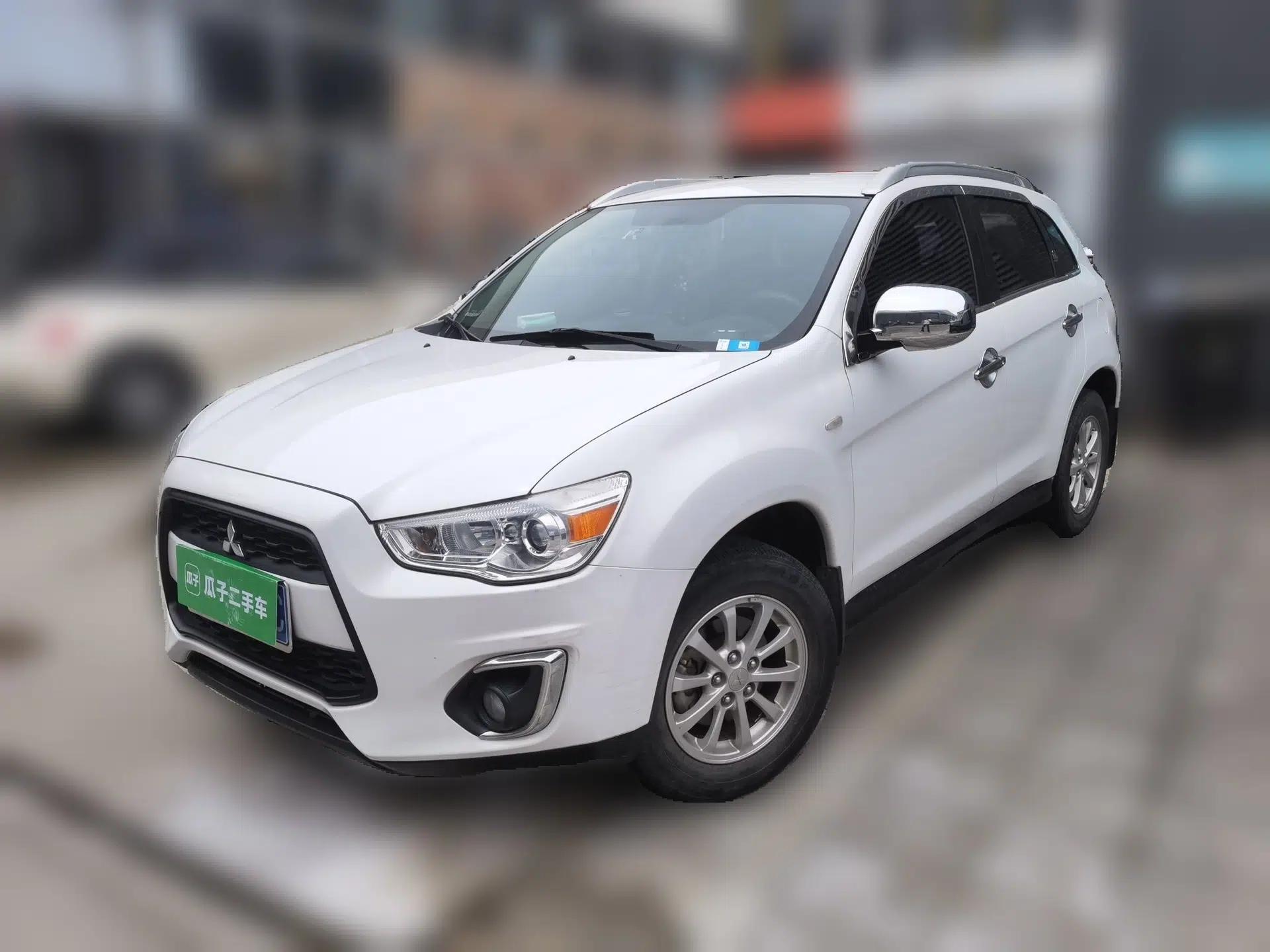 Mitsubishi ASX 2013 1.6L Manual Two-Wheel Drive Standard Edition — миниатюра 1