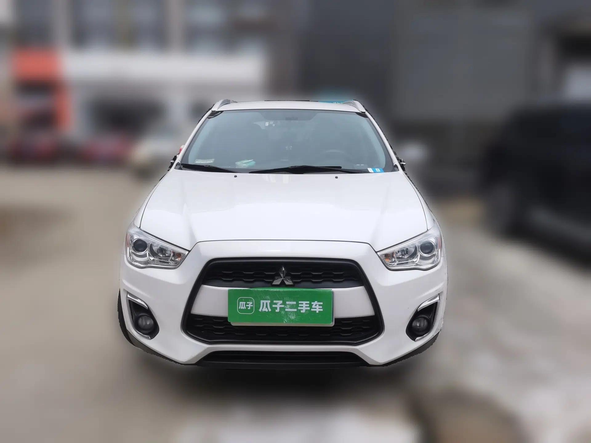 Mitsubishi ASX 2013 1.6L Manual Two-Wheel Drive Standard Edition — миниатюра 2