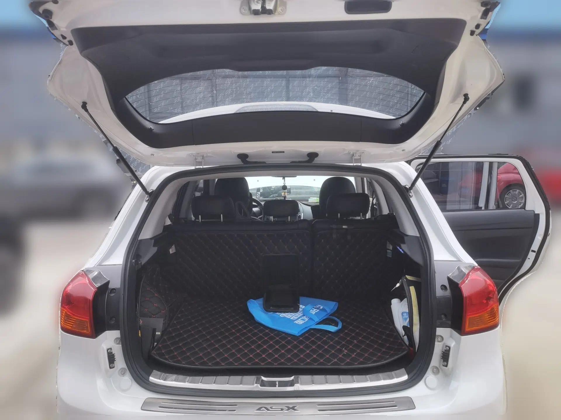 Mitsubishi ASX 2013 1.6L Manual Two-Wheel Drive Standard Edition — миниатюра 20