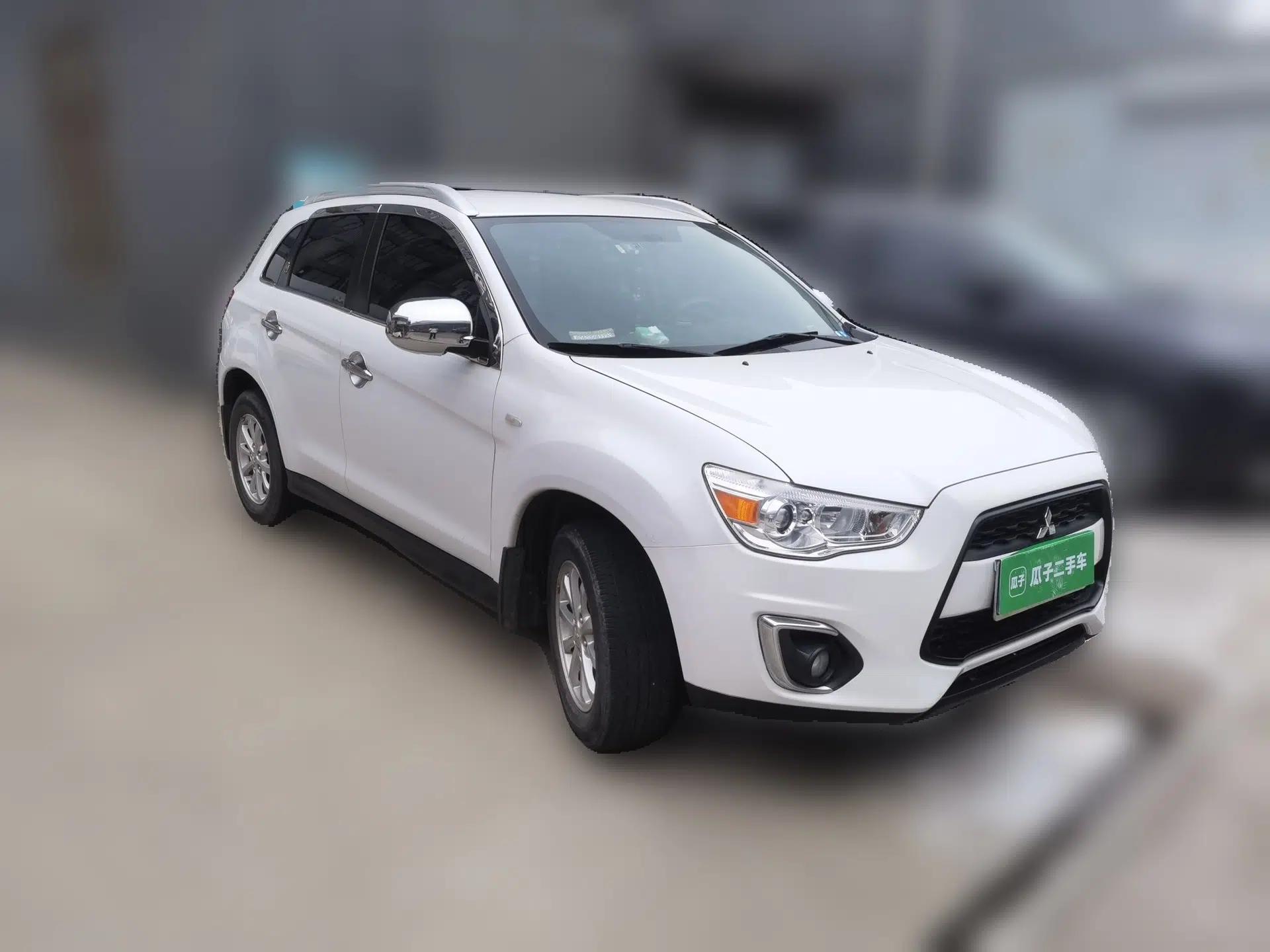 Mitsubishi ASX 2013 1.6L Manual Two-Wheel Drive Standard Edition — миниатюра 3
