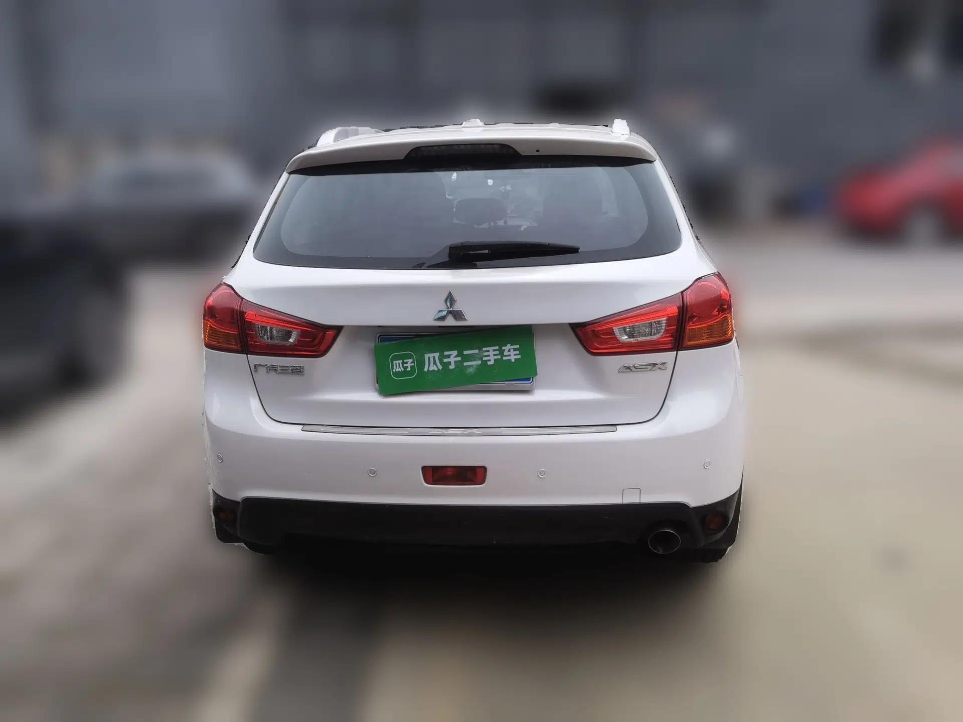 Mitsubishi ASX 2013 1.6L Manual Two-Wheel Drive Standard Edition — миниатюра 5