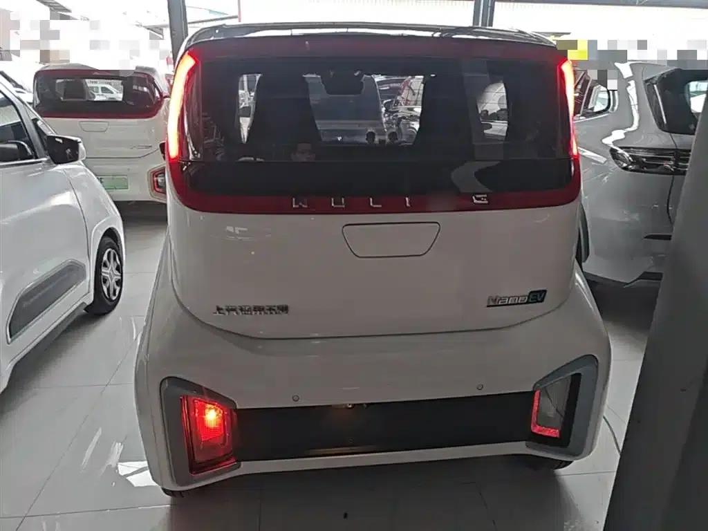 Wuling NanoEV 2021 Fun Edition — миниатюра 4
