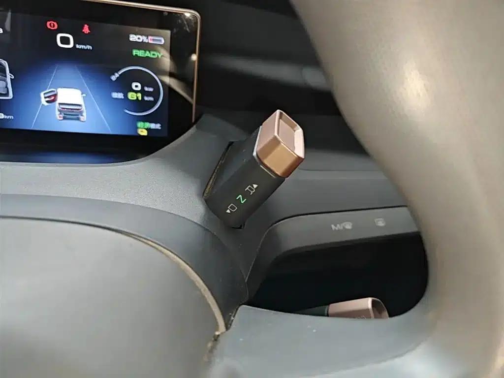Wuling NanoEV 2021 Fun Edition — миниатюра 10