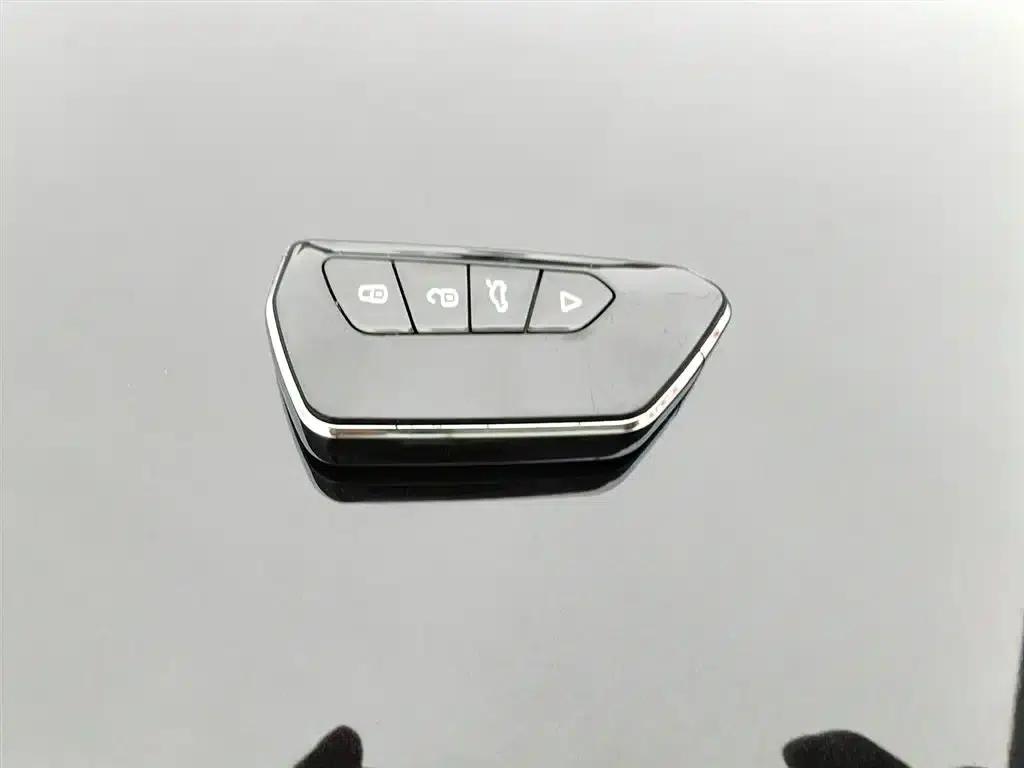 Weipai P8 2018 2.0T Premium Edition — миниатюра 19