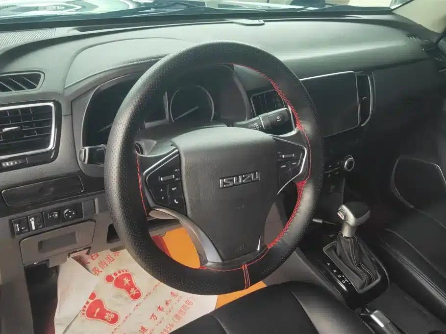 D-MAX 2019 3.0T 2WD Automatic Elite 4JJ1-TC HI — миниатюра 12
