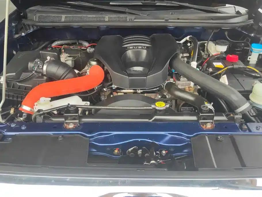 D-MAX 2019 3.0T 2WD Automatic Elite 4JJ1-TC HI — миниатюра 10