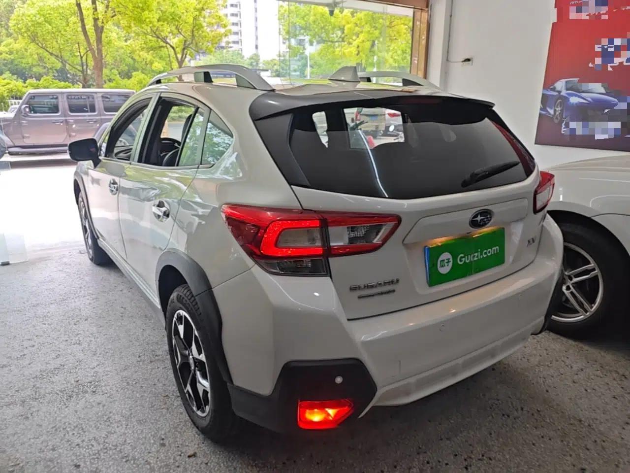 Subaru XV 2018 2.0i All-Wheel-Drive Elite Edition — миниатюра 4