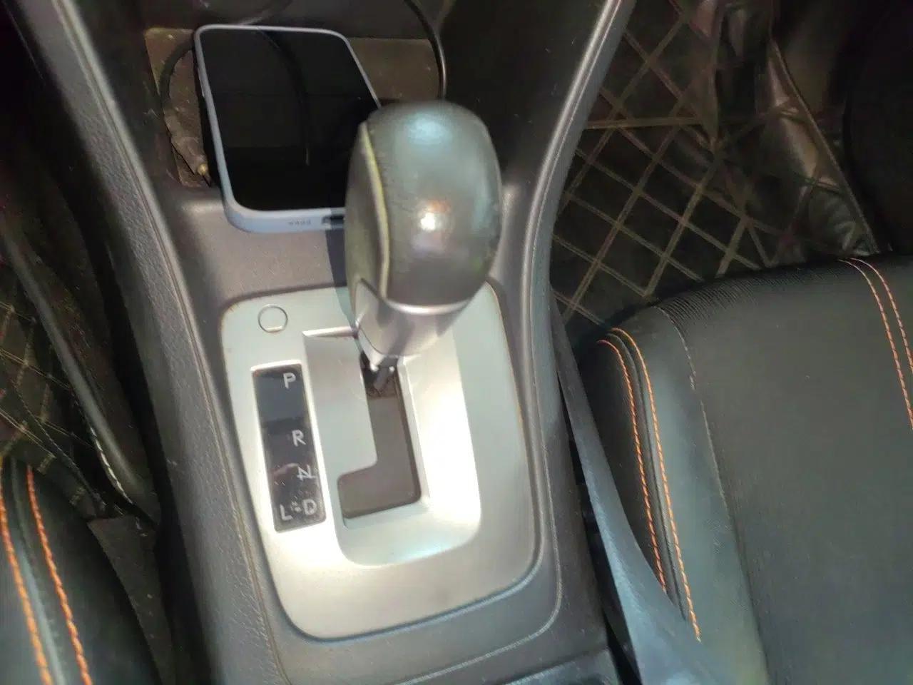 Subaru XV 2012 2.0i Comfort Edition — миниатюра 15