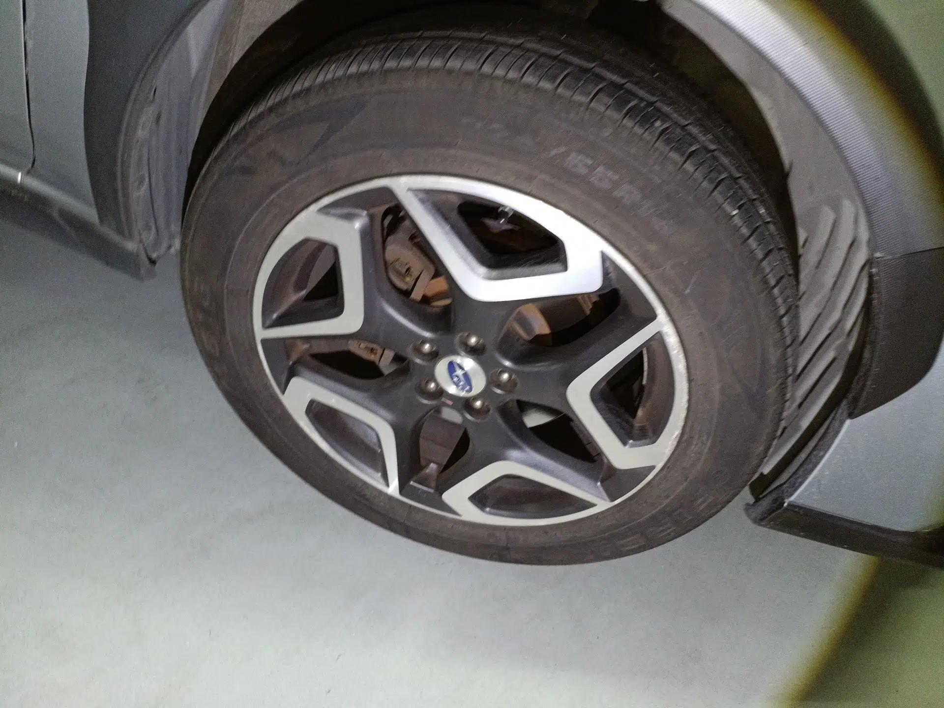 Subaru XV 2018 2.0i All-Wheel-Drive Prestige Edition with EyeSight — миниатюра 2