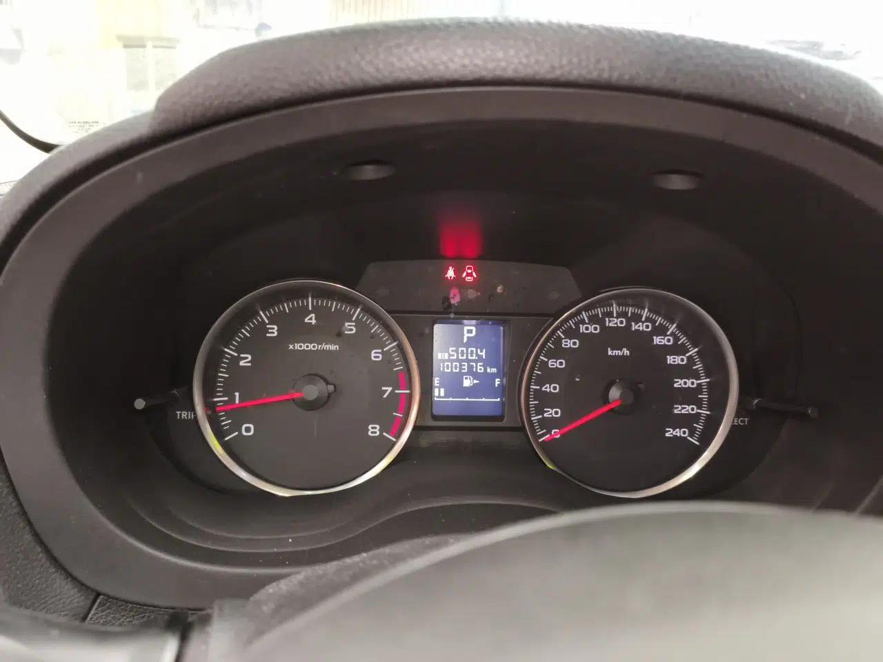 Subaru XV 2014 2.0i Comfort Edition — миниатюра 12