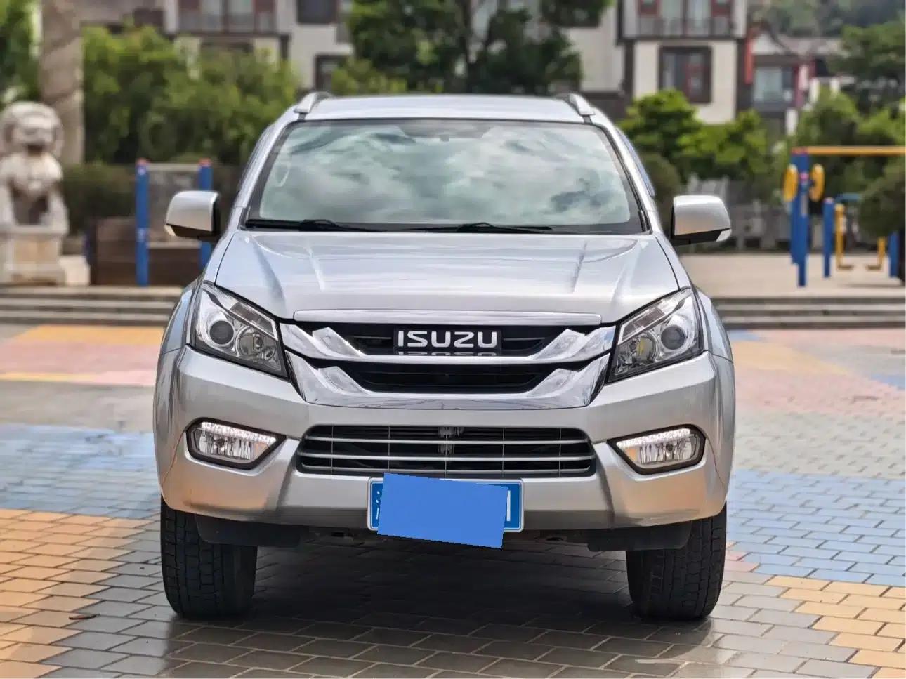 mu-X 2017 3.0T 4WD Automatic Premium 5-seater (National V Emission Standard) — миниатюра 2