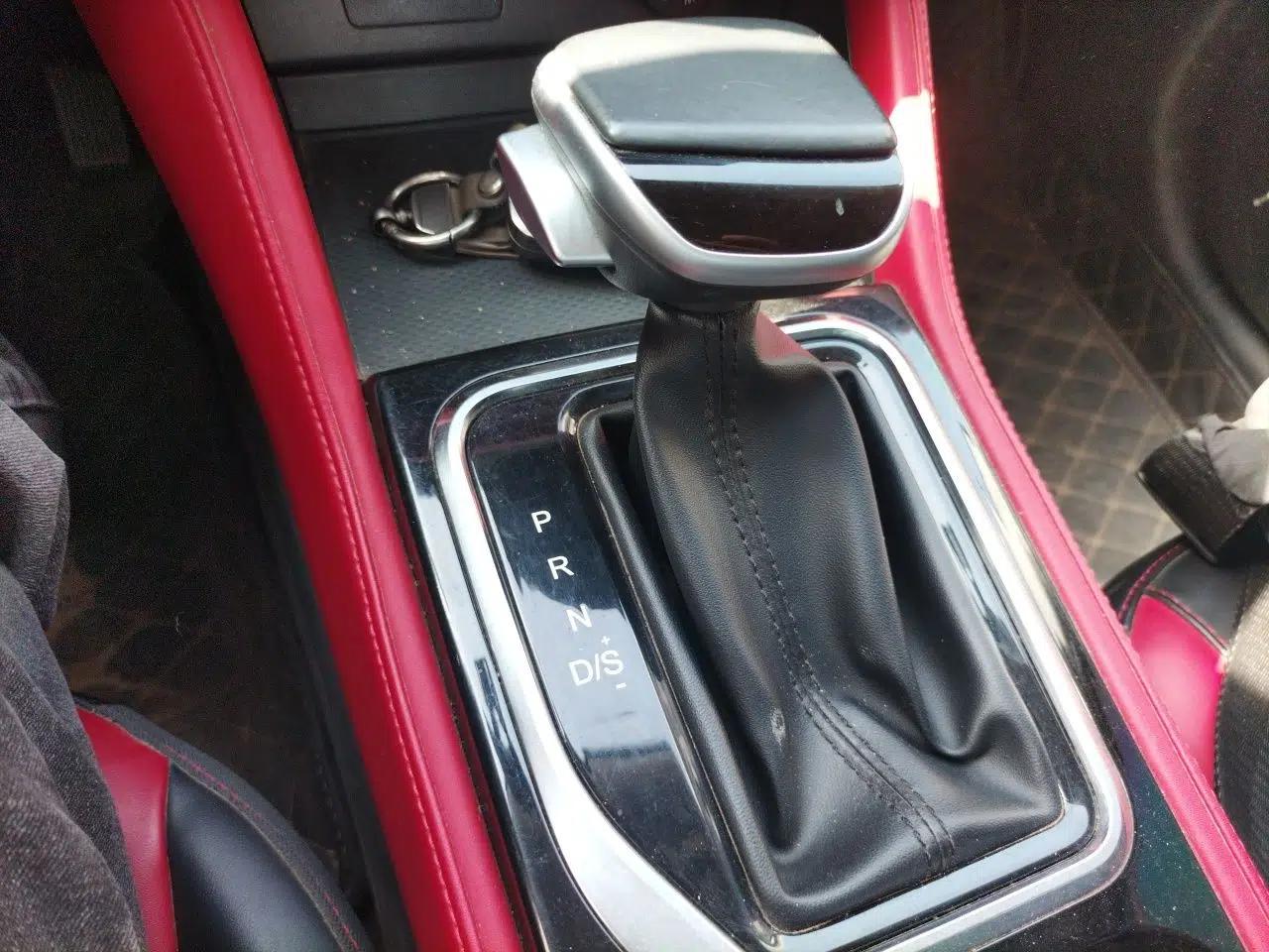SOL X4 2022 1.5T CVT Chieftain Custom Edition — миниатюра 11