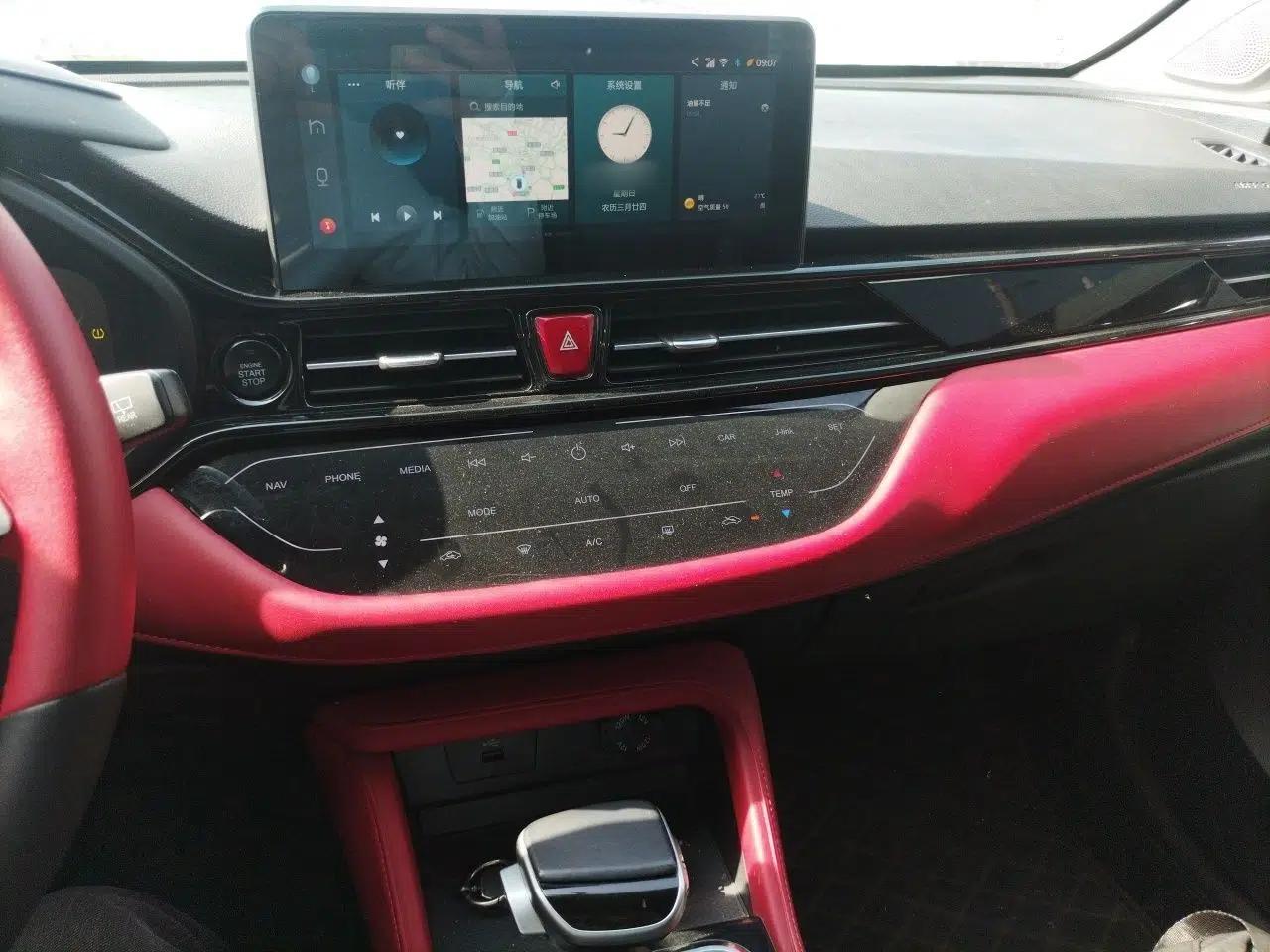 SOL X4 2022 1.5T CVT Chieftain Custom Edition — миниатюра 10