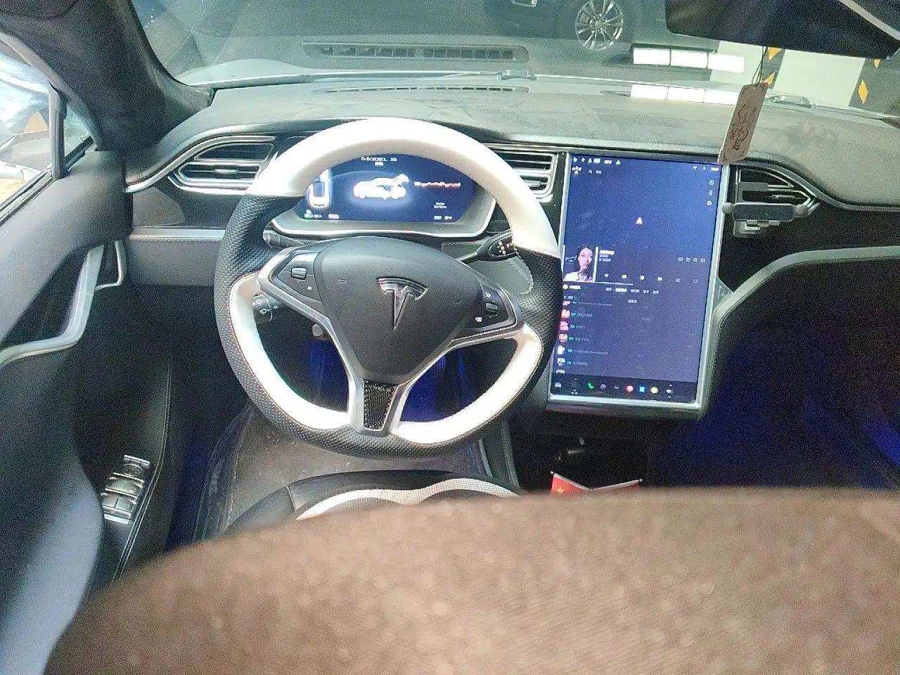Tesla Model S 2014 S 85 — миниатюра 11