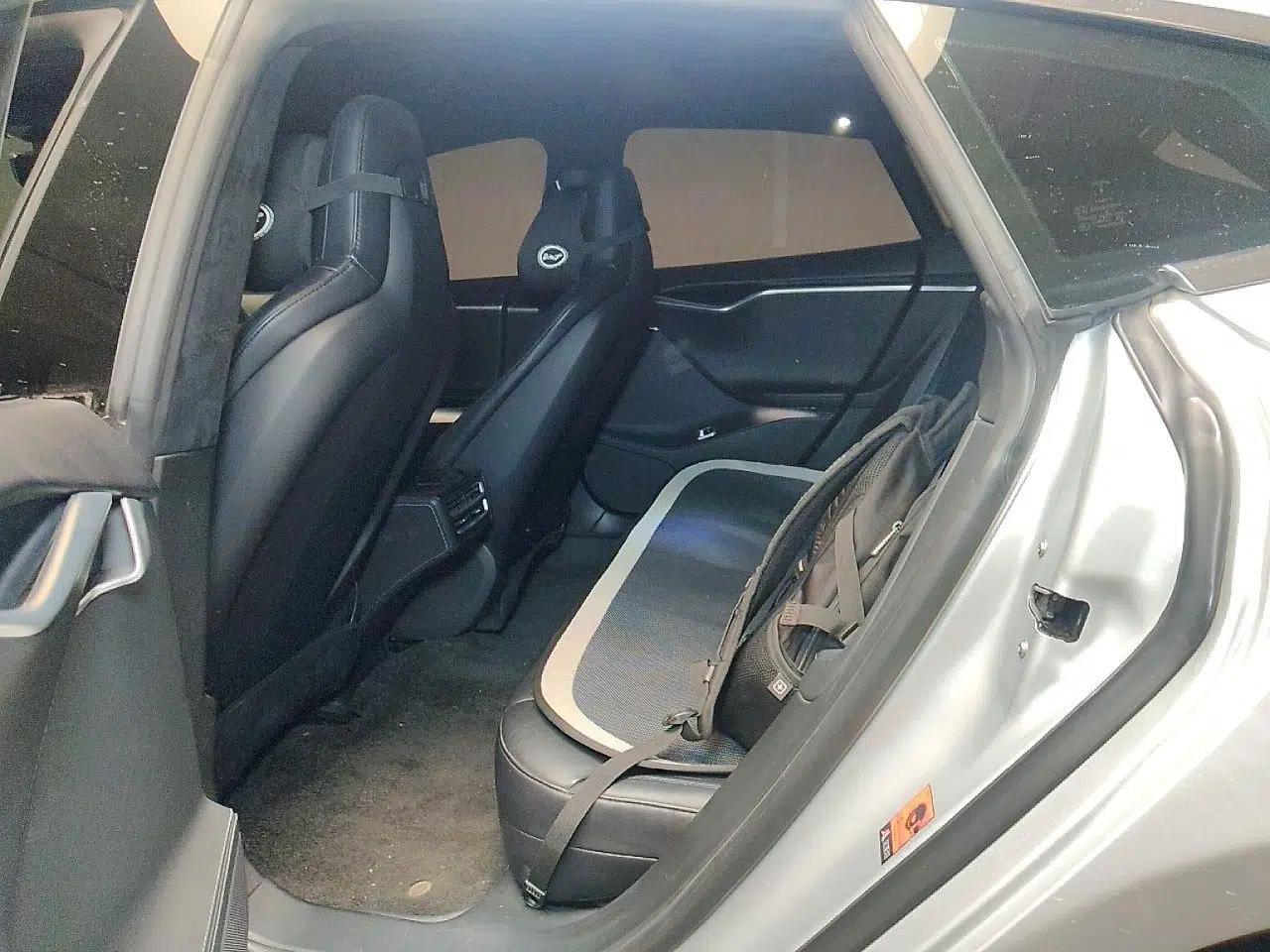 Tesla Model S 2014 S 85 — миниатюра 18
