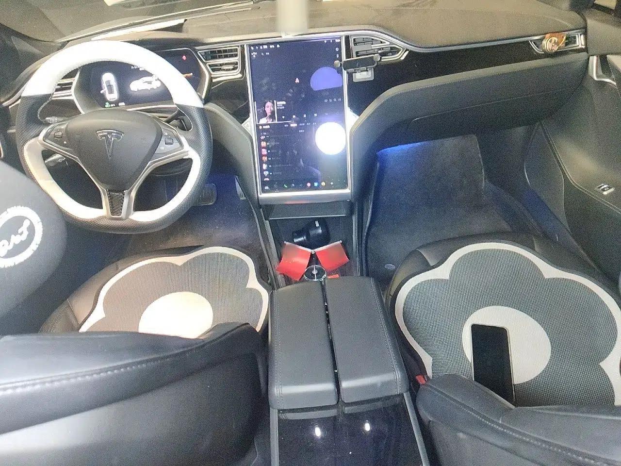 Tesla Model S 2014 S 85 — миниатюра 10