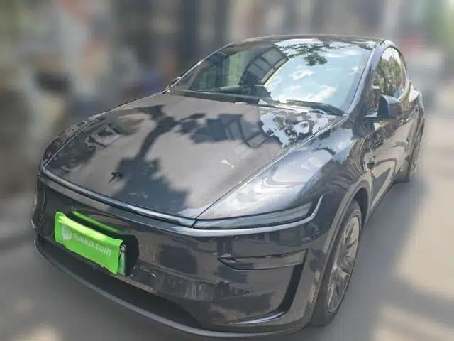 Tesla Model Y L 2025 Model Long-Range All-Wheel-Drive Version