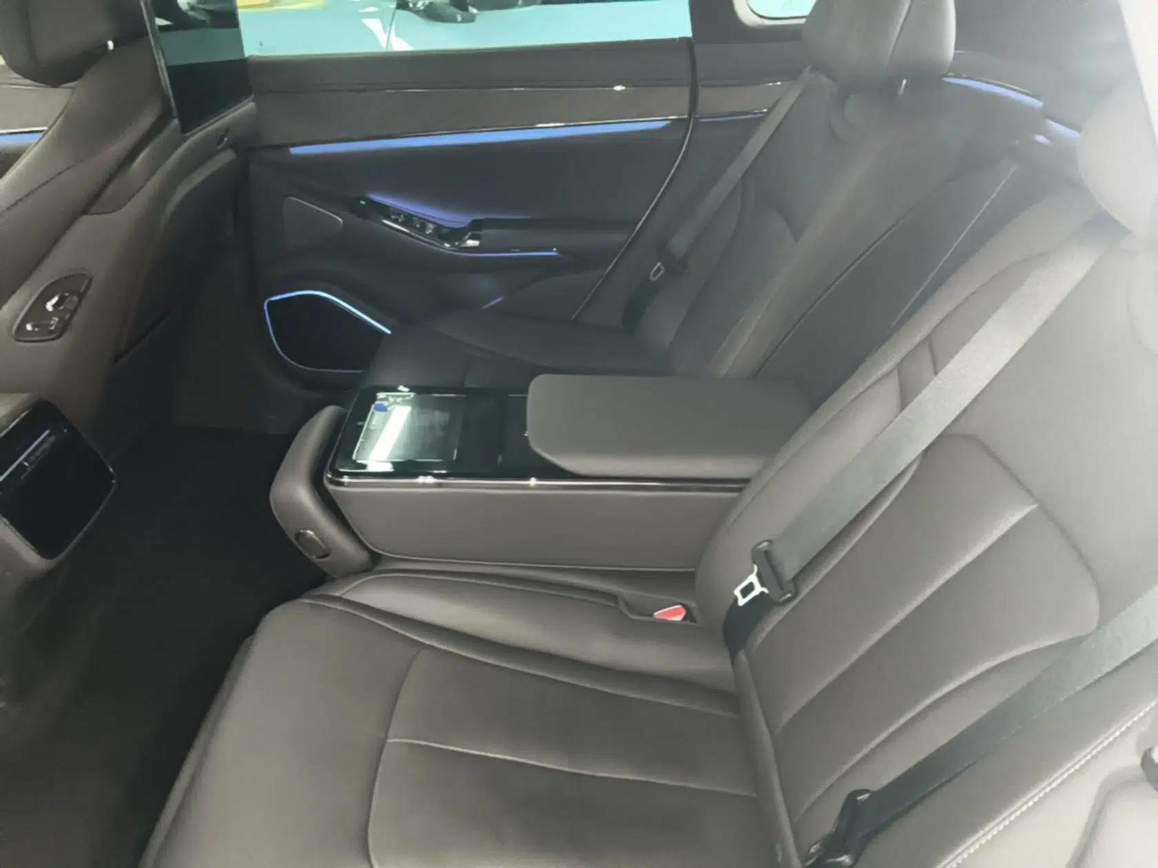Denza Z9 2024 1100 km All-Wheel-Drive Ultra Version — миниатюра 20