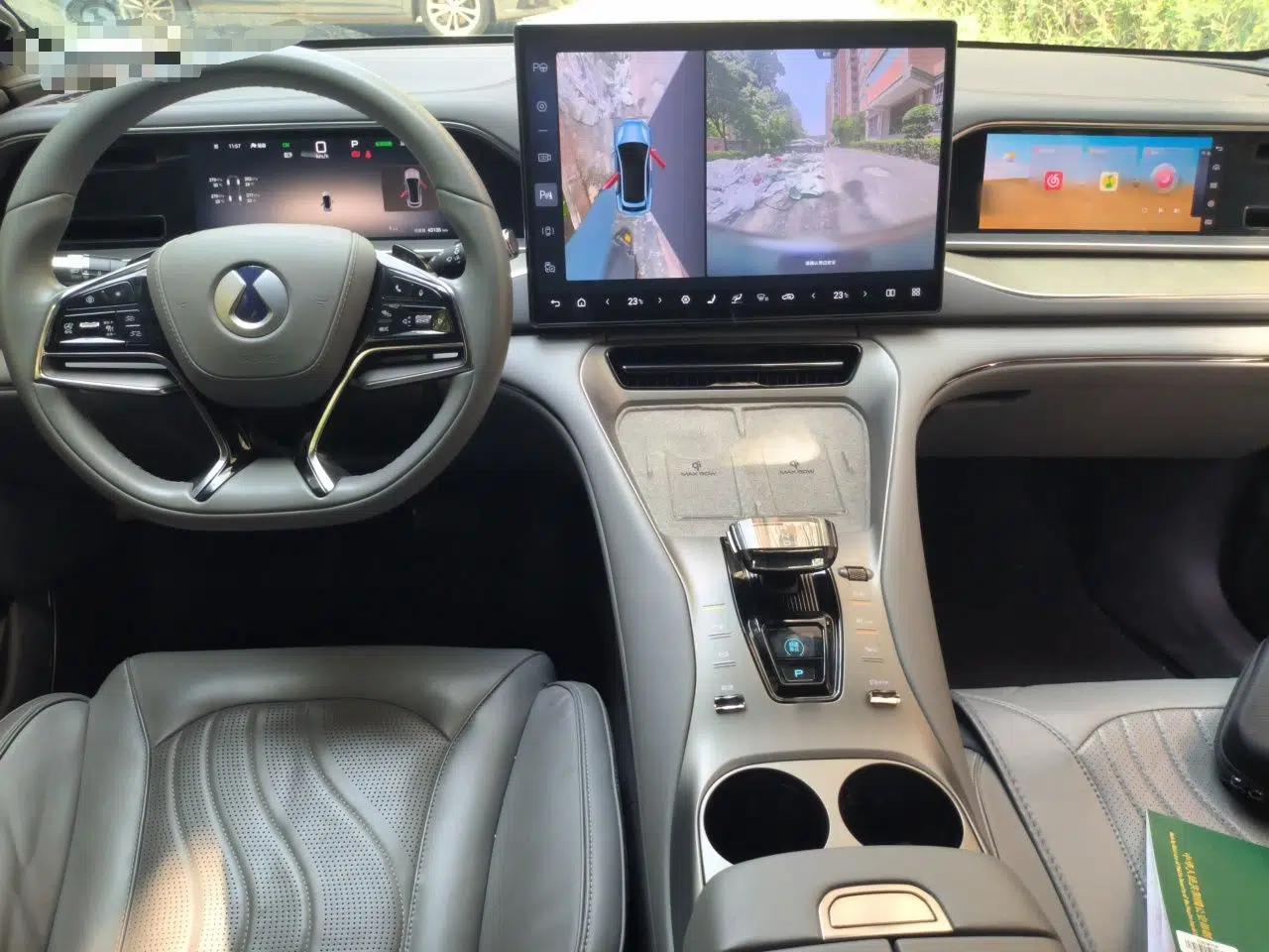 Denza N7 2024 550 Intelligent Driving Pro Edition — миниатюра 10