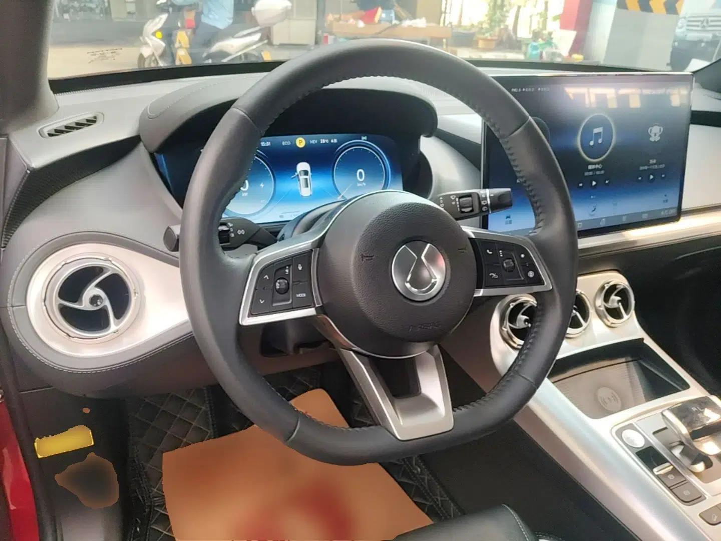 Denza X 2020 PHEV Sport Edition — миниатюра 14