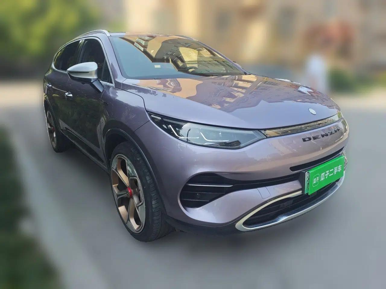 Denza X 2020 PHEV Flagship Edition — миниатюра 3