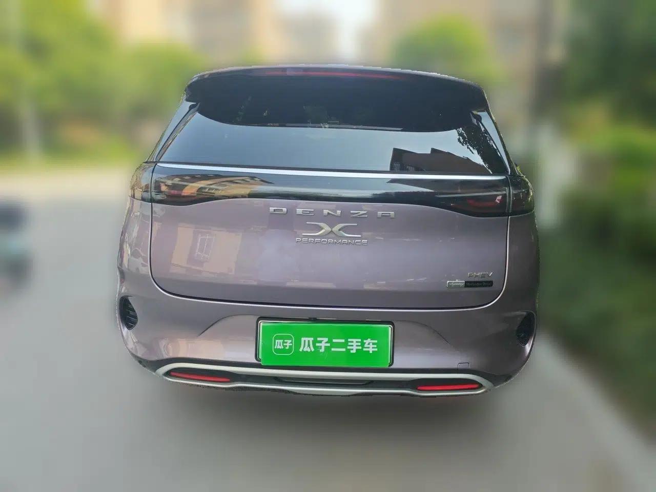 Denza X 2020 PHEV Flagship Edition — миниатюра 5