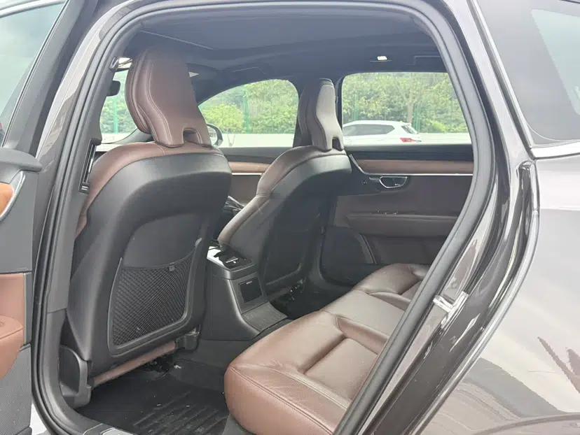Volvo S90 New Energy 2022 T8 eDrive Hybrid Luxury Edition — миниатюра 11